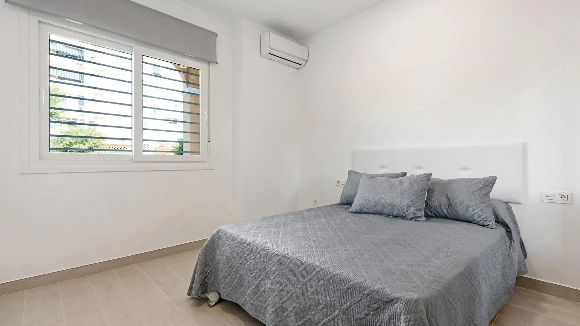 Apartament Apartamentos Sealmar Moliere Malaga