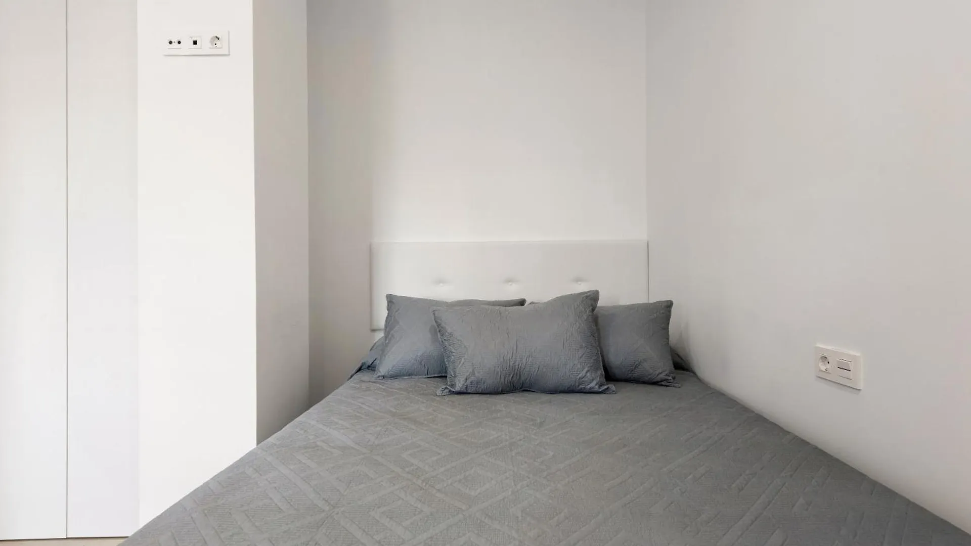 Apartamentos Sealmar Moliere Malaga