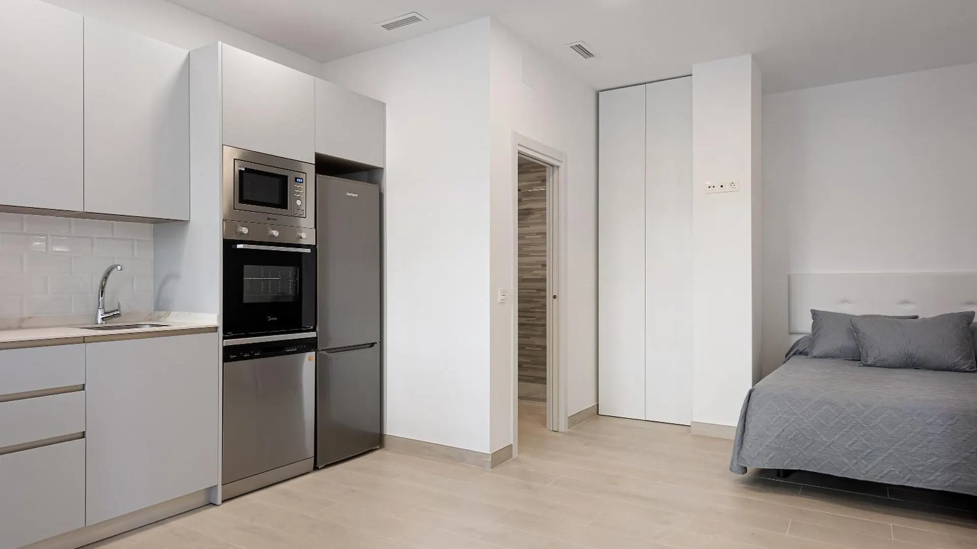 Apartamentos Sealmar Moliere Malaga 0*,  Hiszpania